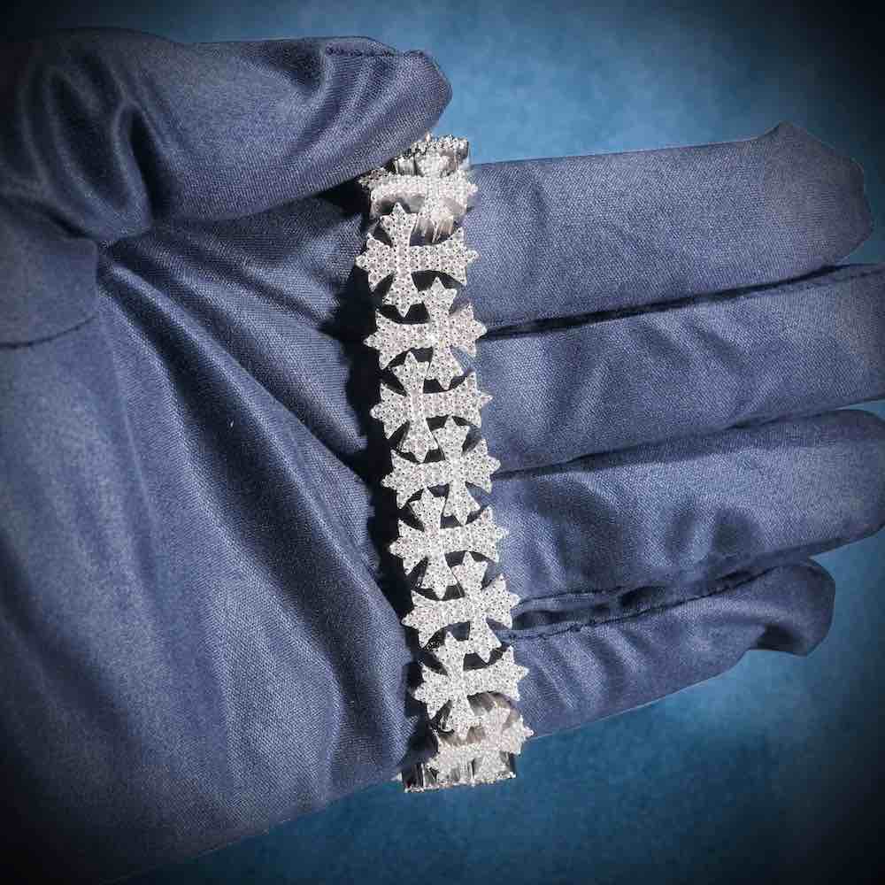 Moissanite Cross Link Bracelet 14K Gold (All Sizes)